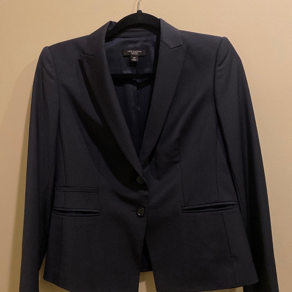 Ann Taylor Women's Blazer - Picture 1 of 4